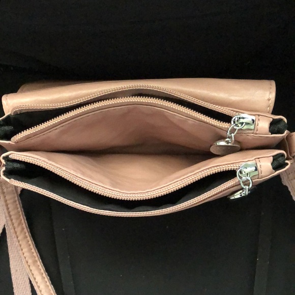 Small Crossbody Purse - Picture 4 of 5